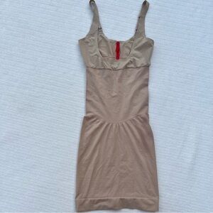 SPANX Tan Women's Shapewear Slip Sz Small